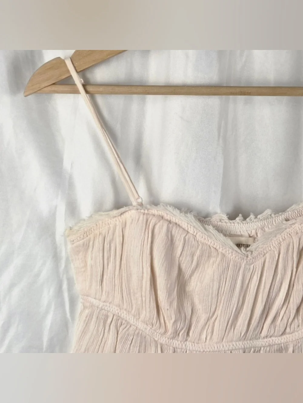 Urban Outfitters Cream Pink Lace-Trim Camisole Size Small Petite - Picture 2 of 16